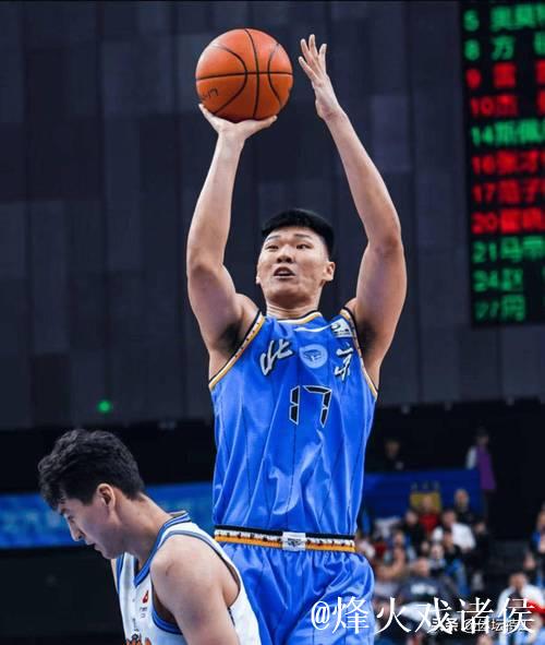 600万薪水却DNP三节！垃圾时间刷4分，球迷讽刺：赢27分正负值竟-5